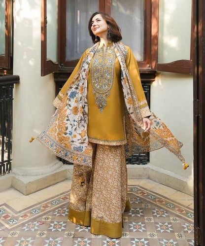 SAPPHIRE 3PC UNSTITCHED DHANAK COLLECTION