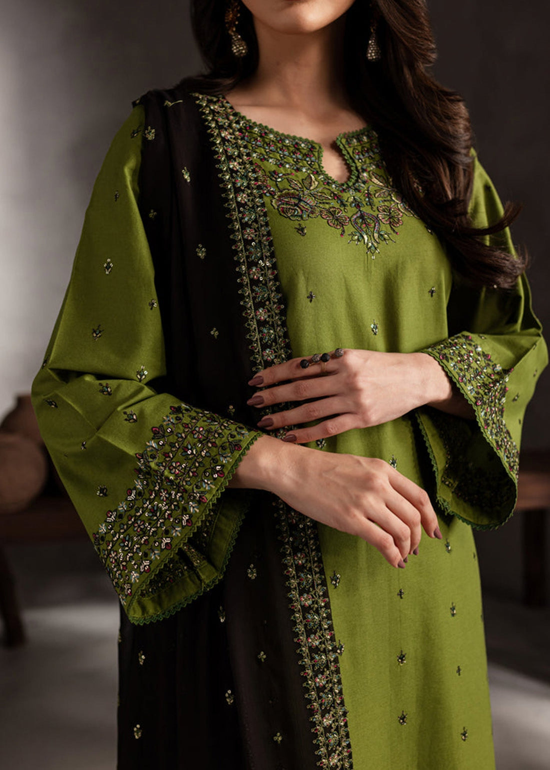 BATIK | UNSTITCHED LUXURY LAWN 3PC