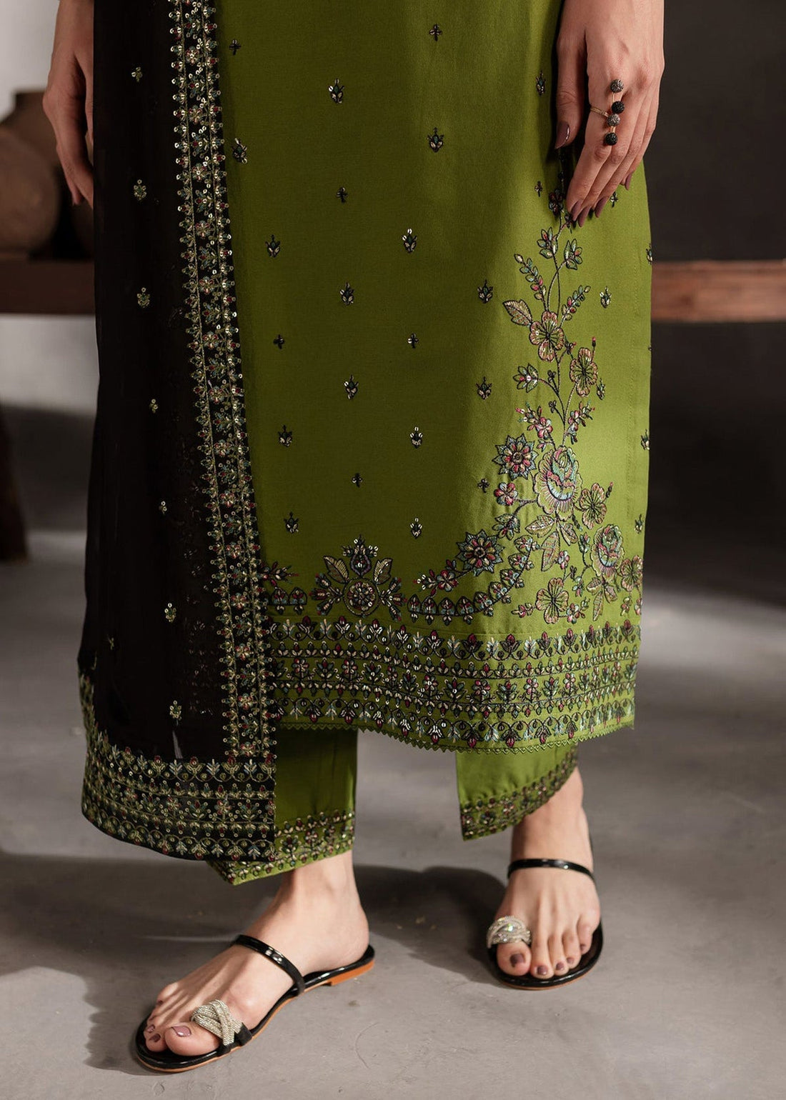 BATIK | UNSTITCHED LUXURY LAWN 3PC