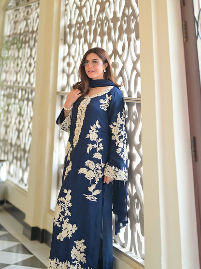 Lawn Embroidered 3Piece STITCHED✨
