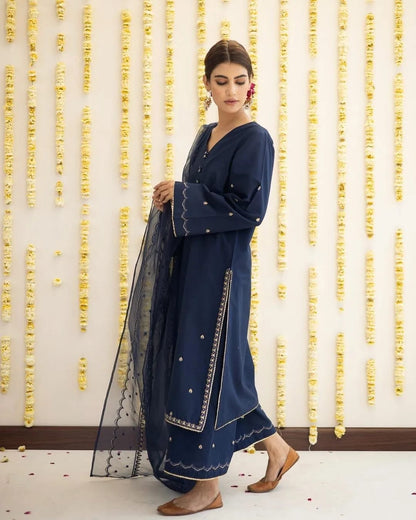 Lawn Embroidered Stitched 3Piece D-017