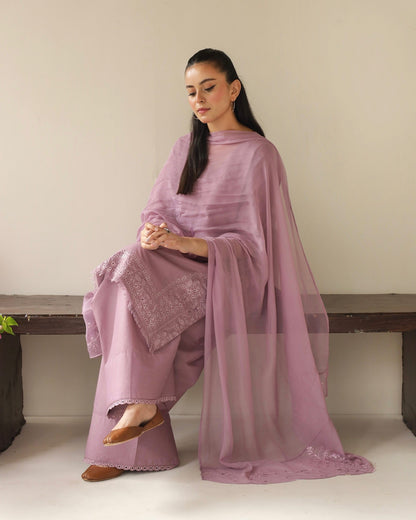 Lawn Embroidered Stitched 3Piece D-010