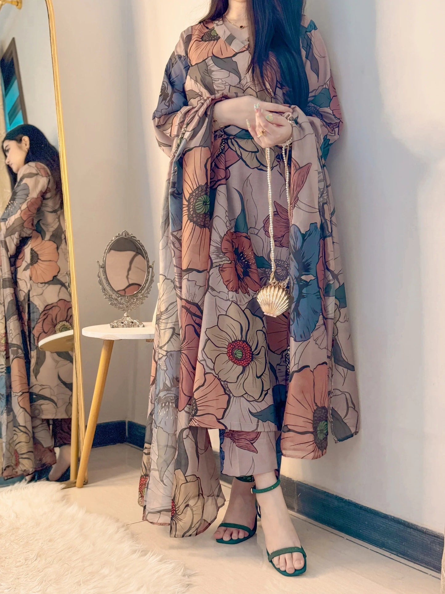 Lawn Printed Stitched 3Piece D-004