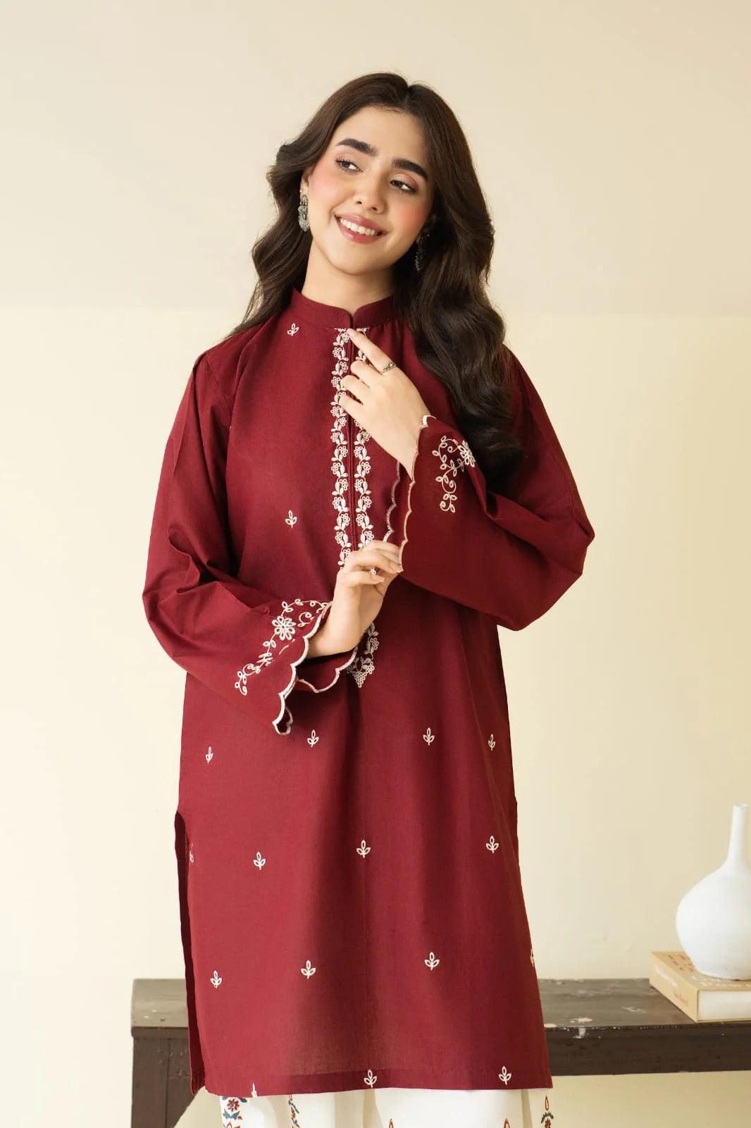 Lawn Embroidered Stitched 2Piece D-004