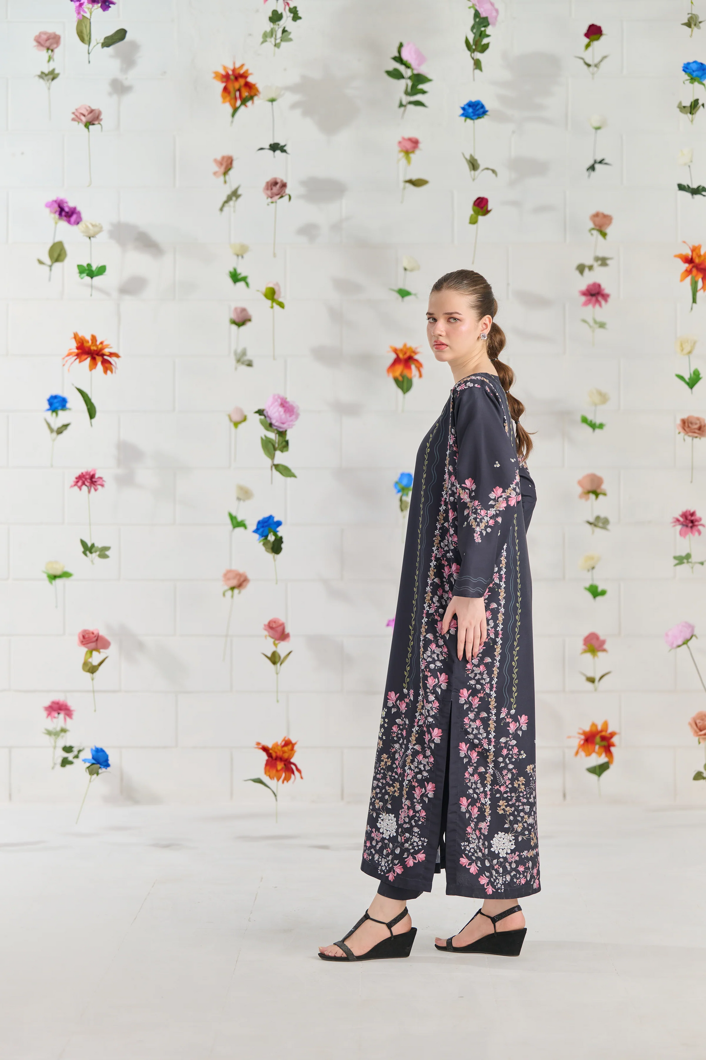 Lawn Orchid Printed Stitched 3Piece D-001